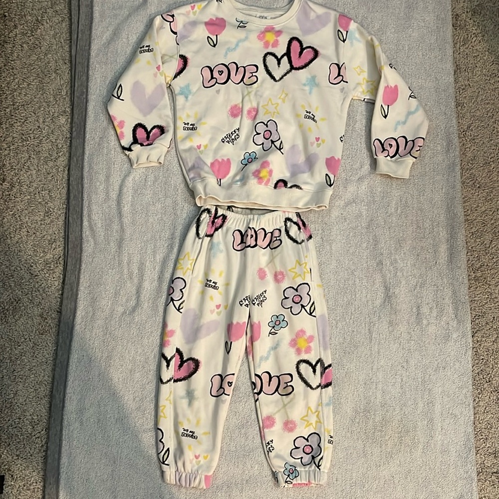 ZARA Toddler Girl’s Matching Bundle Set Of Jogger Pants & Top
